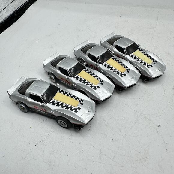Vintage TCR 1979 Ideal Zig Zag Corvette Super Jam Car Slot Car 1:64 HO Scale - Picture 9 of 11